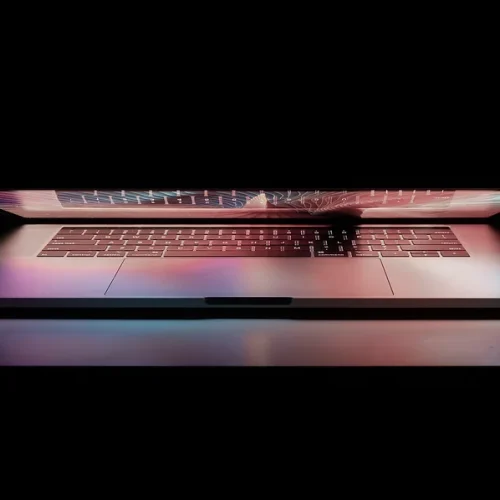 EarnItAct-computer_JPG